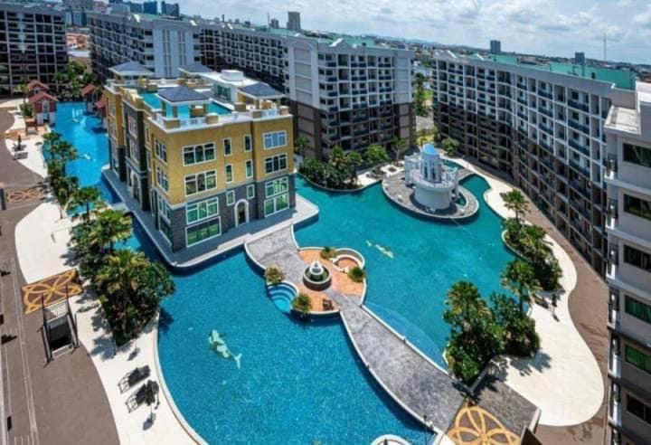 Arcadia Continental Pattaya Aparthotel Екстериор снимка