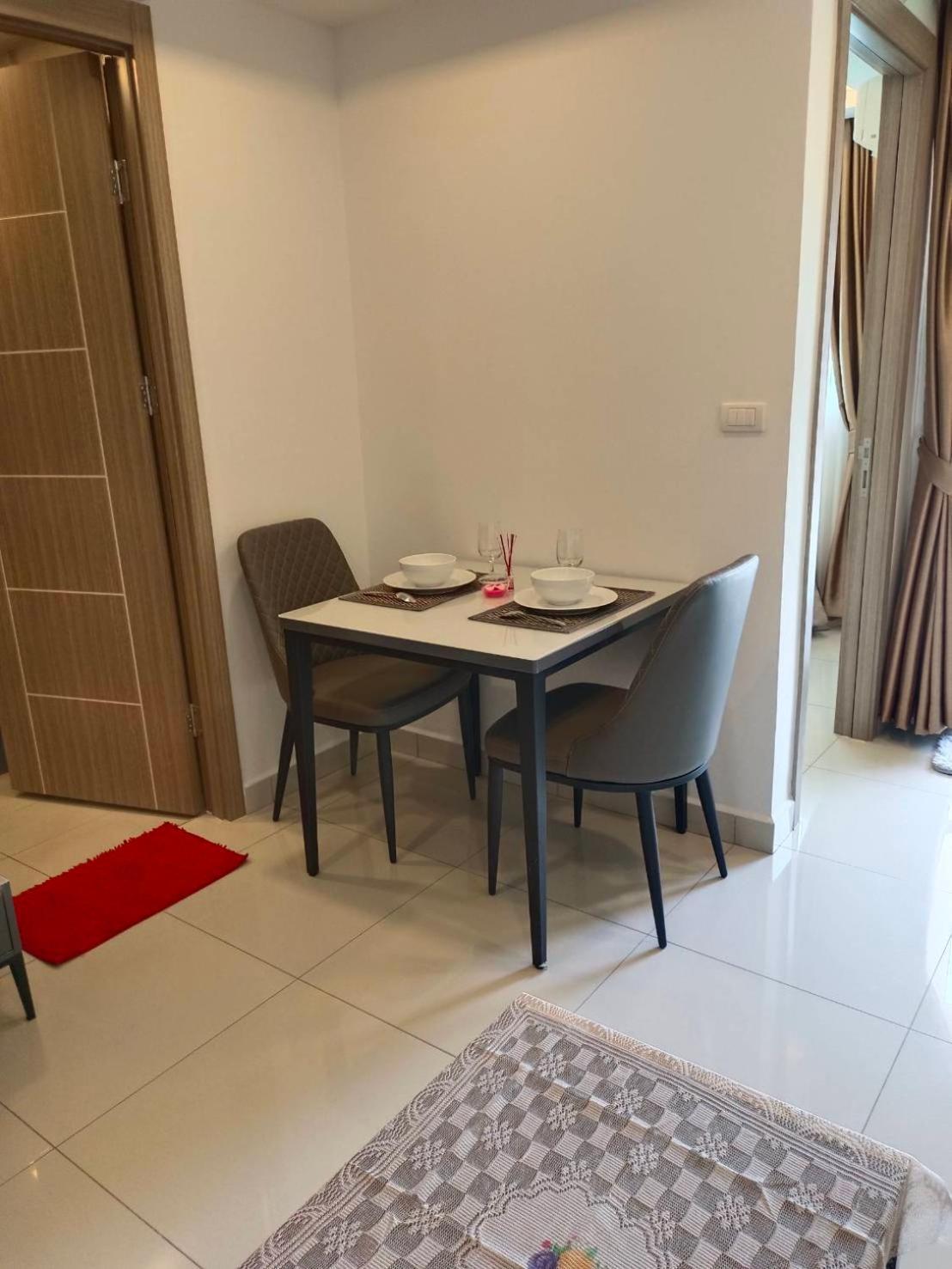 Arcadia Continental Pattaya Aparthotel Екстериор снимка